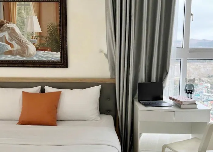 Apartment Newlife Near Ha Long